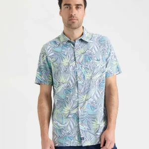 Alternative view of Men's Lush Canopy Woven Short Sleeve Shirt